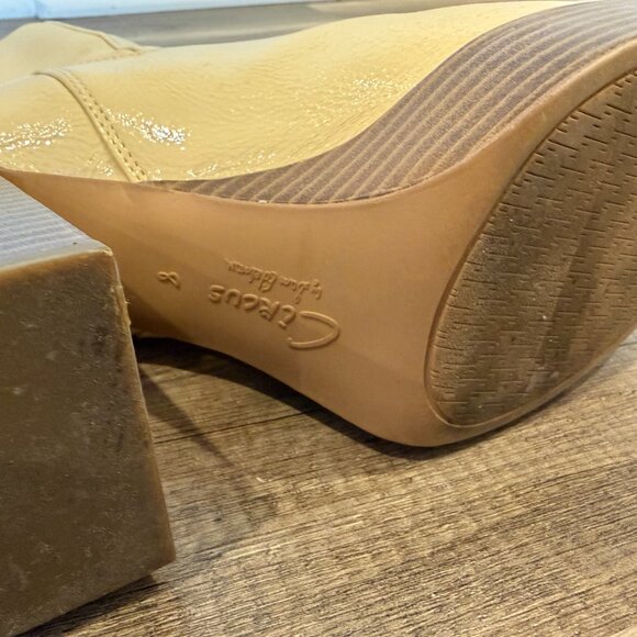 Circus NY by Sam Edelman Stace Vanilla Bean Glossy Boots Women's Size 8 - Picture 3 of 9